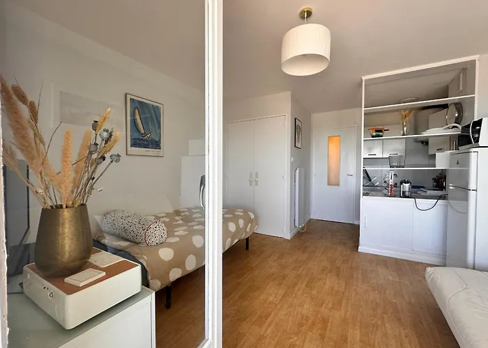 Douceur De Mediterranee - Vue Terrasse Et Parking Appartement Le Grau-du-Roi